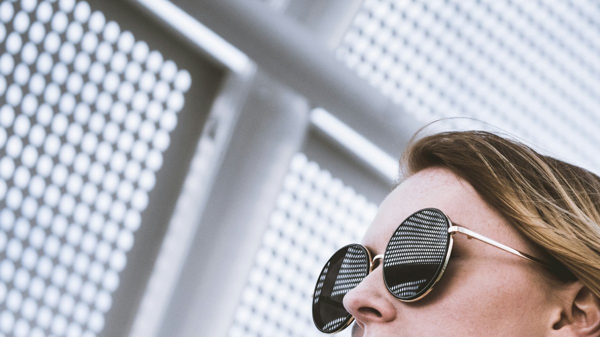 Nicolas D.
